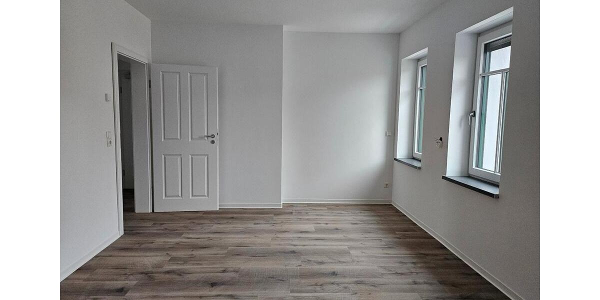 Dachgeschoßwohnung Colditz - 3 Zimmer, 80 m&sup2;, 890&euro; | Angebot:23783870