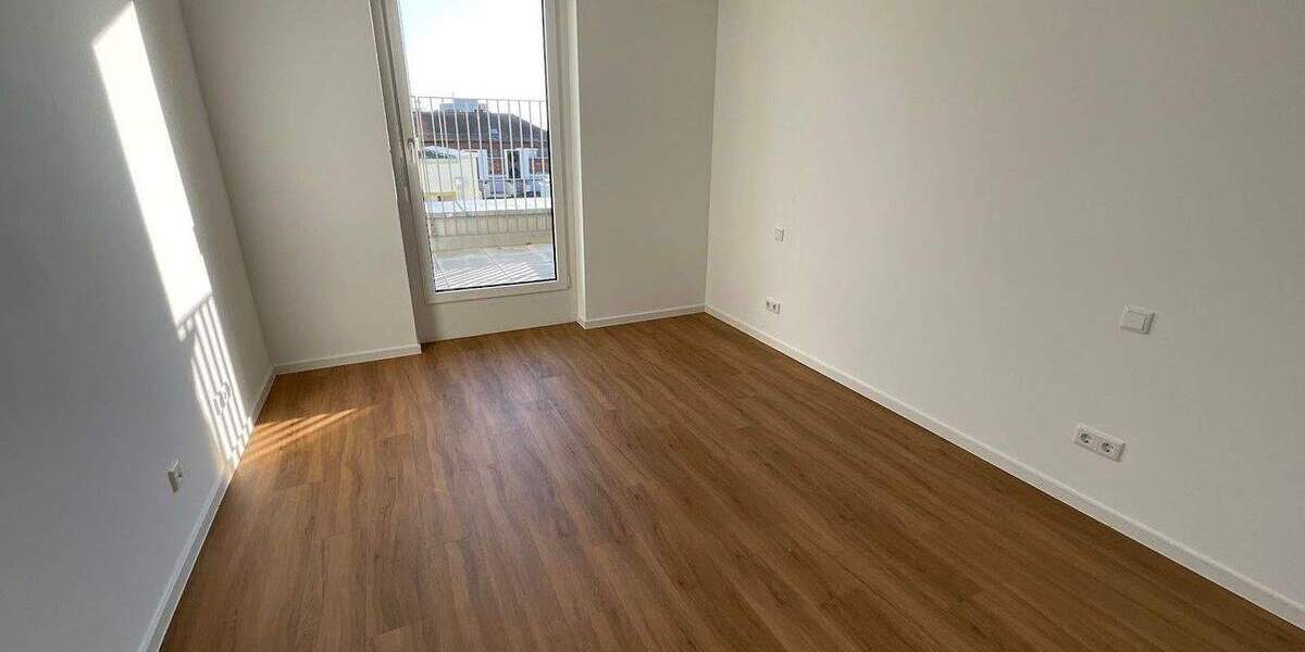 Zimmer Nürnberg St Peter - 3 Zimmer, 81 m&sup2;, 1.420&euro; | Angebot:26205419