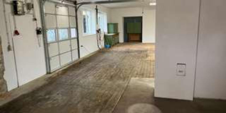 Gewerbeobjekt Breitenbrunn - 670&euro; | Angebot:24887533