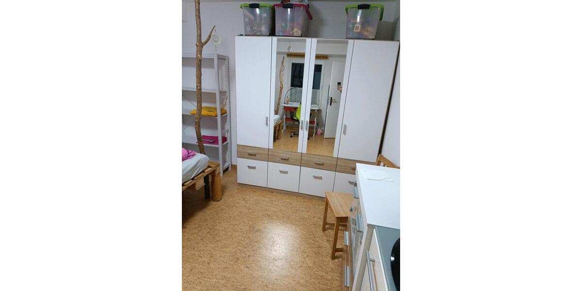 Wohnen auf Zeit Singen (Hohentwiel) - 14 Zimmer, 140 m&sup2;, 500&euro; | Angebot:20691562