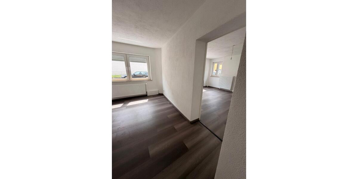 Erdgeschoßwohnung Trier Kürenz - 2 Zimmer, 78 m&sup2;, 900&euro; | Angebot:26566088
