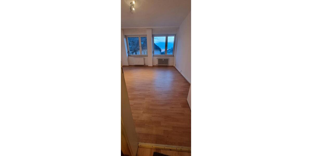 Etagenwohnung Darmstadt - 3 Zimmer, 65 m&sup2;, 455&euro; | Angebot:26083602