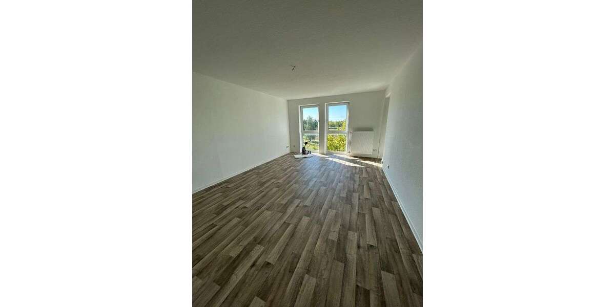 Etagenwohnung Dessau-Roßlau Roßlau - 3 Zimmer, 72 m&sup2;, 495&euro; | Angebot:26844164