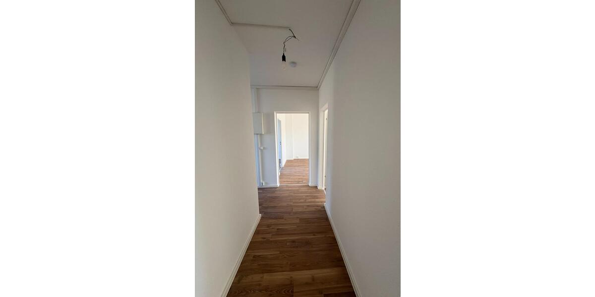 Etagenwohnung Pasewalk - 4 Zimmer, 71 m&sup2;, 530&euro; | Angebot:25854081