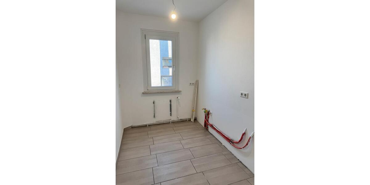 Hochparterre Genthin - 4 Zimmer, 74 m&sup2;, 490&euro; | Angebot:25887595
