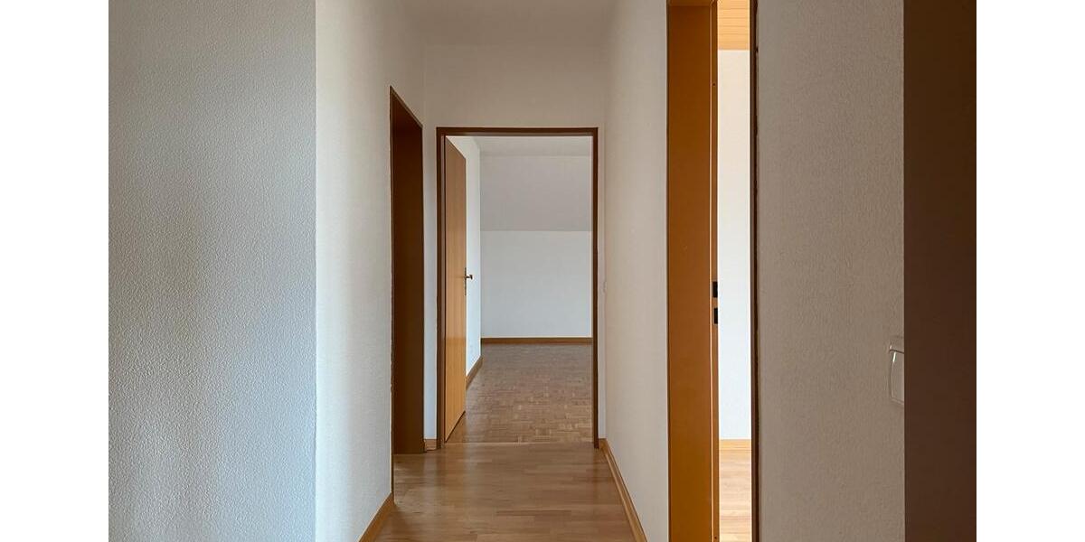 Etagenwohnung Volkach - 3 Zimmer, 91 m&sup2;, 840&euro; | Angebot:26338934