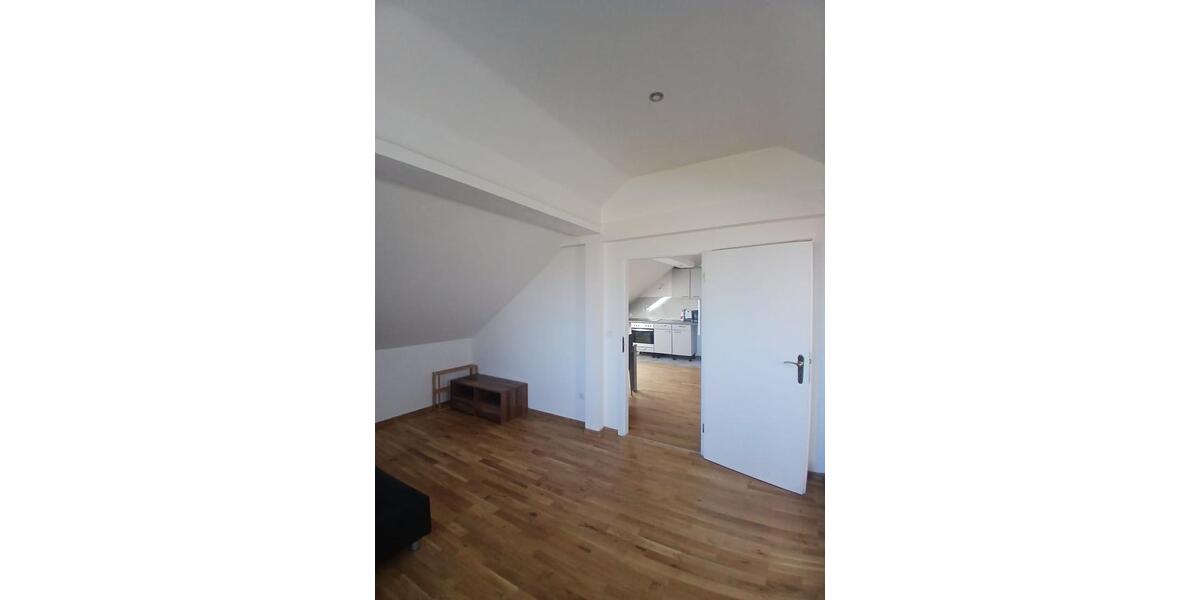 Dachgeschoßwohnung Diemelstadt - 2 Zimmer, 54 m&sup2;, 450&euro; | Angebot:25380894