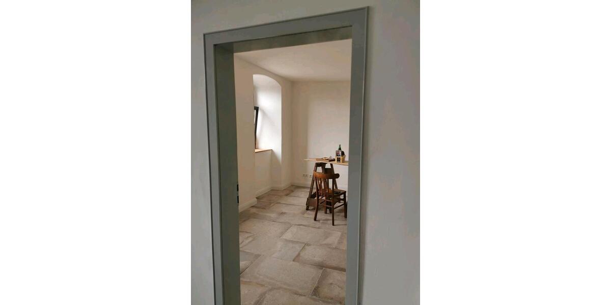 Etagenwohnung Andernach - 5 Zimmer, 111 m&sup2;, 1.000&euro; | Angebot:24748831