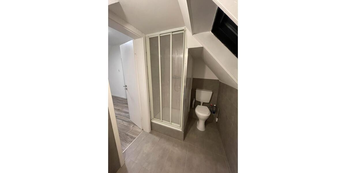 Dachgeschoßwohnung Lübbecke - 2 Zimmer, 65 m&sup2;, 750&euro; | Angebot:26022955