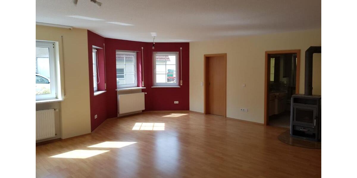 Erdgeschoßwohnung Ahorn - 2 Zimmer, 75 m&sup2;, 550&euro; | Angebot:26025506