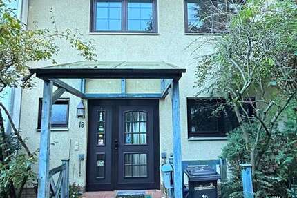 Haus Frankfurt Oberrad - 5 Zimmer, 130 m&sup2;, 2.500&euro; | Angebot:25474519