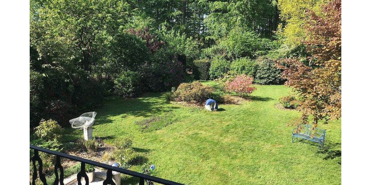 Dachgeschosswohnung mit Blick ins Grüne auf dem Höchsten 2 zimmer