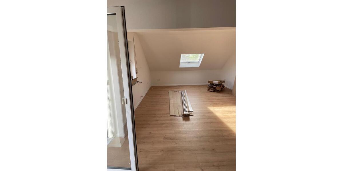 Dachgeschoßwohnung Großalmerode - 4 Zimmer, 108 m&sup2;, 650&euro; | Angebot:26183010