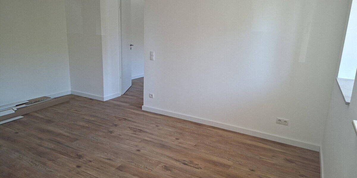 Etagenwohnung Magdeburg Buckau - 4 Zimmer, 93 m&sup2;, 1.678&euro; | Angebot:26389913