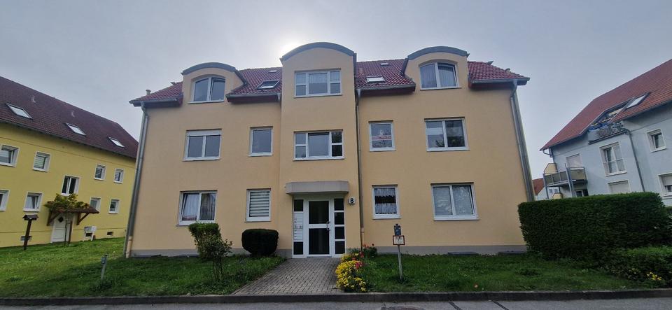 Etagenwohnung Freital - 2 Zimmer, 59 m&sup2;, 585&euro; | Angebot:26351166