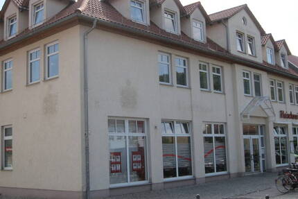 Attraktive Büro-Praxisfläche in etabliertem Ärztehaus 5 zimmer