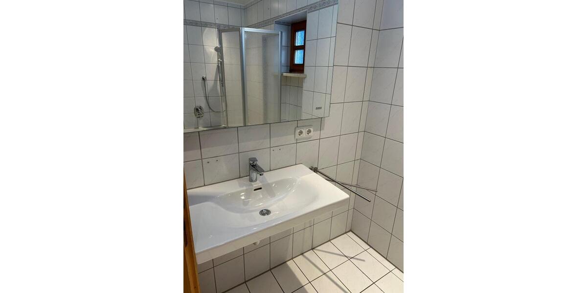 Erdgeschoßwohnung Regen - 3 Zimmer, 70 m&sup2;, 620&euro; | Angebot:26586609