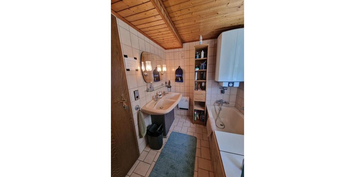 Wohnen auf Zeit Kehl - 30 Zimmer, 200 m&sup2;, 490&euro; | Angebot:25809155