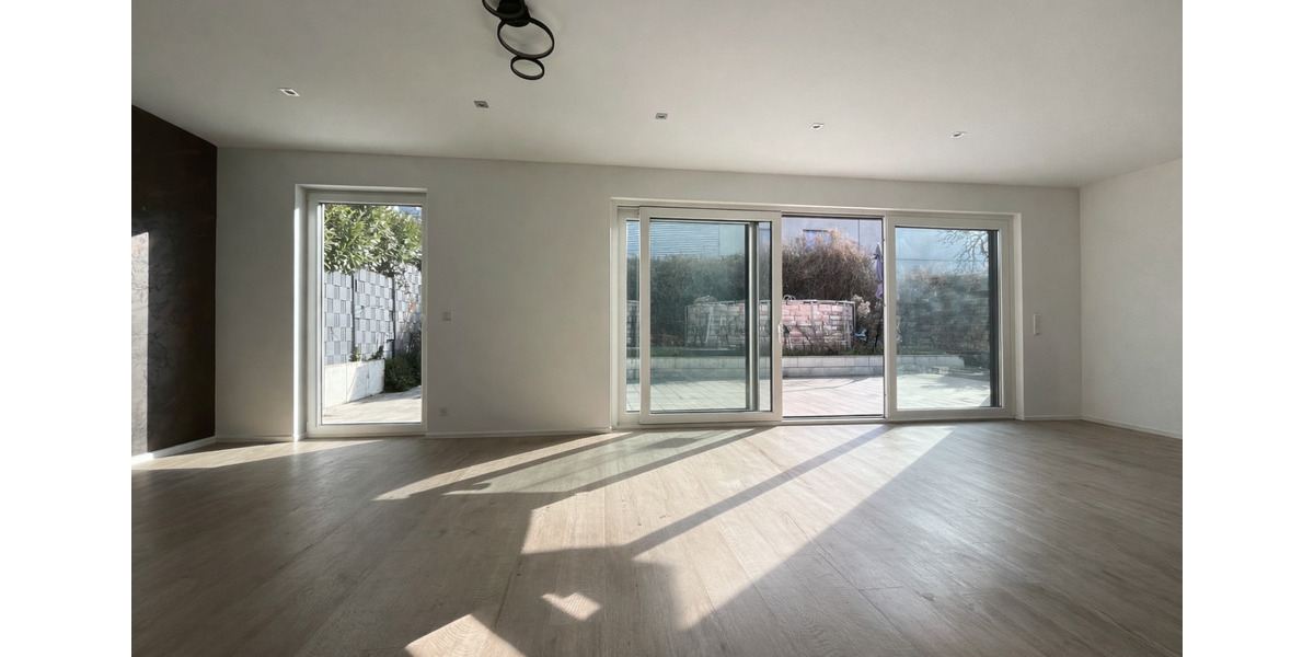 Einfamilienhaus Bonn Küdinghoven - 6 Zimmer, 165 m&sup2;, 2.500&euro; | Angebot:25143042