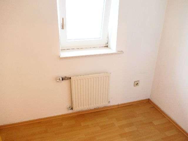 Etagenwohnung Lügde - 4 Zimmer, 95 m&sup2;, 415&euro; | Angebot:26461052