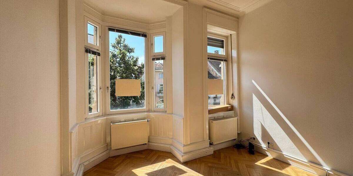 Gewerbeobjekt Baden-Baden Innenstadt - 3 Zimmer, 82 m&sup2;, 900&euro; | Angebot:26080119