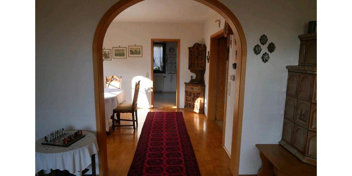 Einfamilienhaus Grünstadt - 7 Zimmer, 161 m&sup2;, 1.700&euro; | Angebot:26580273