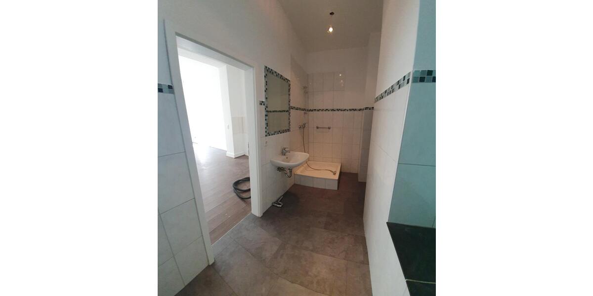 Etagenwohnung Krefeld - 1 Zimmer, 33 m&sup2;, 360&euro; | Angebot:26066386