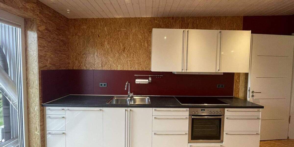 Etagenwohnung Stutensee Blankenloch - 3 Zimmer, 131 m&sup2;, 1.300&euro; | Angebot:24761781