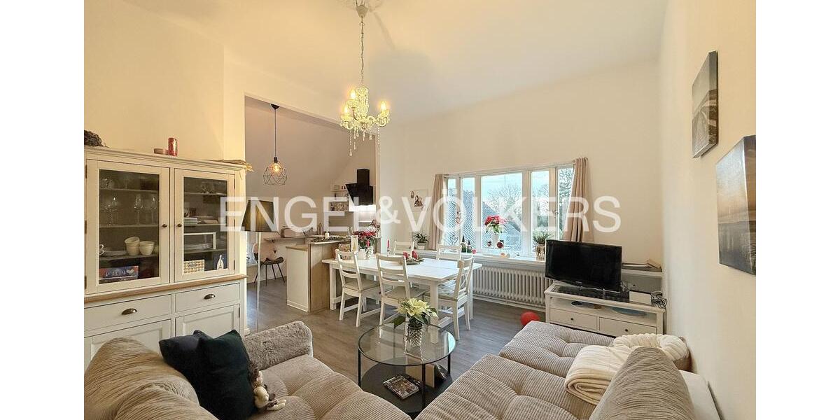 Etagenwohnung Varel - 4 Zimmer, 106 m&sup2;, 880&euro; | Angebot:24378588