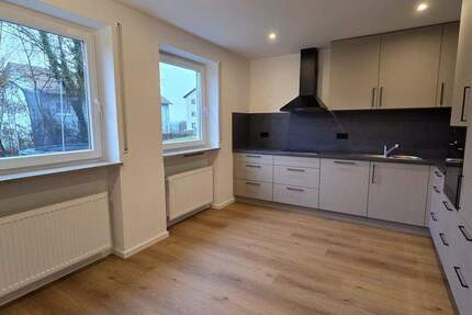 Wohnung Passau / Hacklberg Hacklberg - 2 Zimmer, 93 m&sup2;, 990&euro; | Angebot:25268126