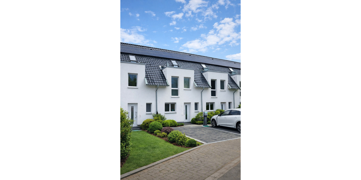 Mehrfamilienhaus, Wohnhaus Paderborn Schloß Neuhaus - 5 Zimmer, 143 m&sup2;, 1.844&euro; | Angebot:25688576