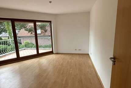 Wohnung Berlin Wilhelmstadt - 3 Zimmer, 102 m&sup2;, 1.225&euro; | Angebot:27016289