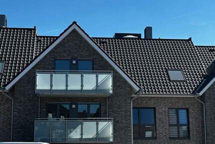 IMMOBILIEN GUMNIOR präsentiert: helle 3-Zimmer-Dachgeschosswohnung in Rheine 3 zimmer