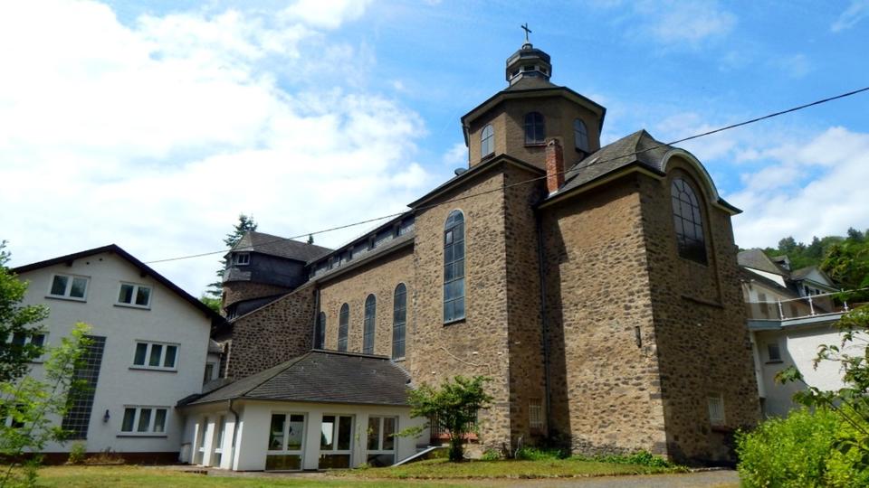 Etagenwohnung Lambrecht (Pfalz) - 1 Zimmer, 10 m&sup2;, 315&euro; | Angebot:24677646