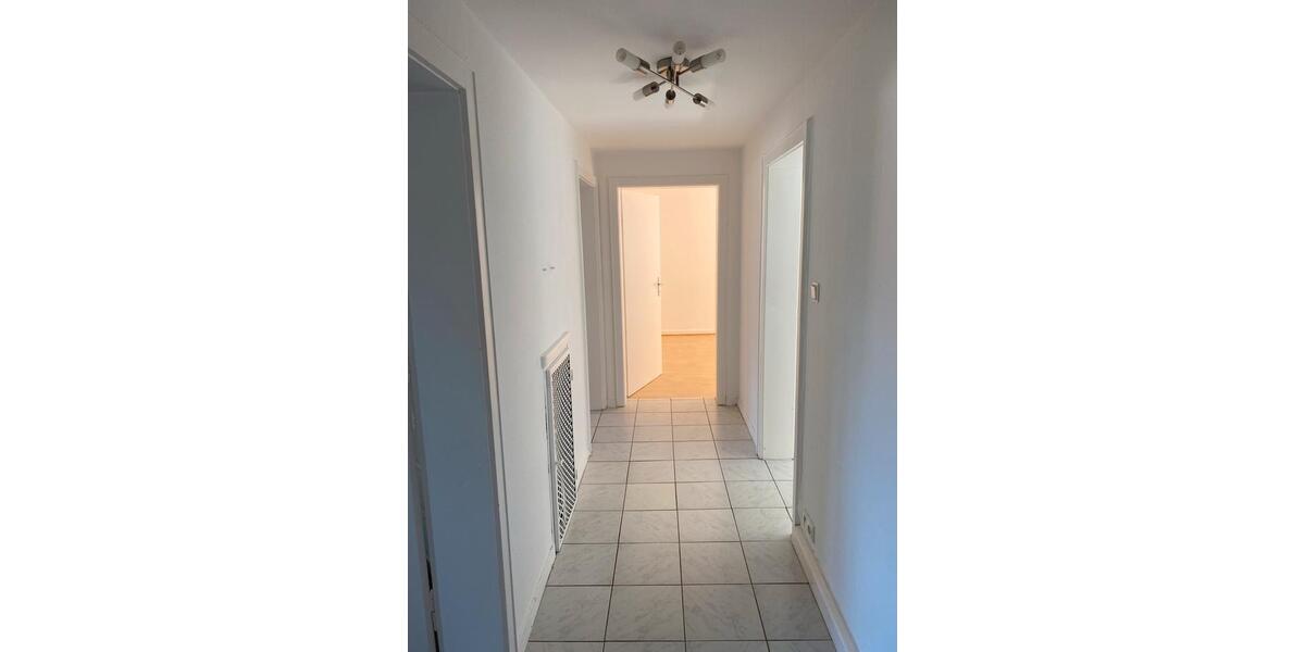 Erdgeschoßwohnung Bad Schwalbach - 3 Zimmer, 78 m&sup2;, 790&euro; | Angebot:26600847