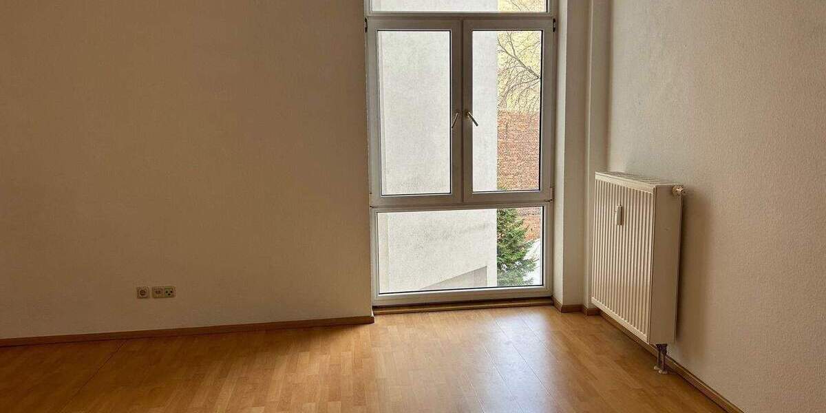 Etagenwohnung Halle (Saale) Altstadt - 3 Zimmer, 75 m&sup2;, 600&euro; | Angebot:26170816