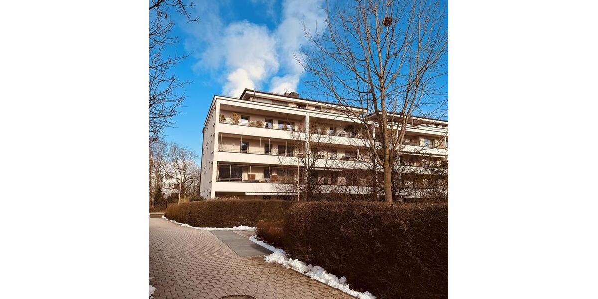 Etagenwohnung München Bogenhausen - 4 Zimmer, 113 m&sup2;, 2.600&euro; | Angebot:24845038