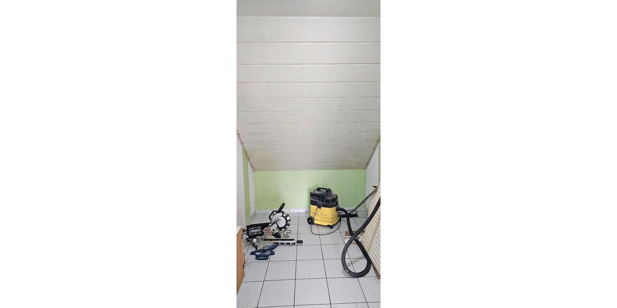 Dachgeschoßwohnung Sankt Wendel - 1 Zimmer, 100 m&sup2;, 700&euro; | Angebot:26461693