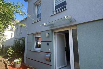 Haus Kaiserslautern Innenstadt - 5 Zimmer, 141 m&sup2;, 1.600&euro; | Angebot:24836225