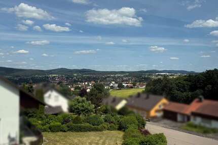 Wohnung Neunburg vorm Wald - 4 Zimmer, 88 m&sup2;, 600&euro; | Angebot:27077739