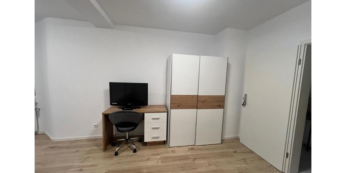 Erdgeschoßwohnung Karlsruhe Südstadt - 1 Zimmer, 21 m&sup2;, 750&euro; | Angebot:24842590