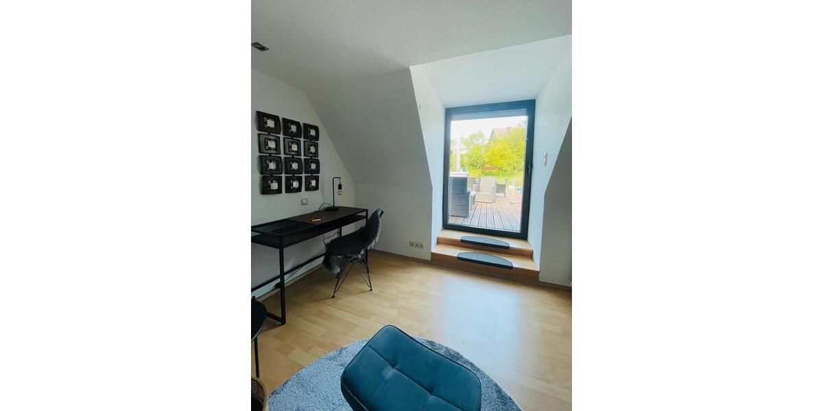 Wohnen auf Zeit Lüdenscheid - 5 Zimmer, 100 m&sup2;, 120&euro; | Angebot:24563451