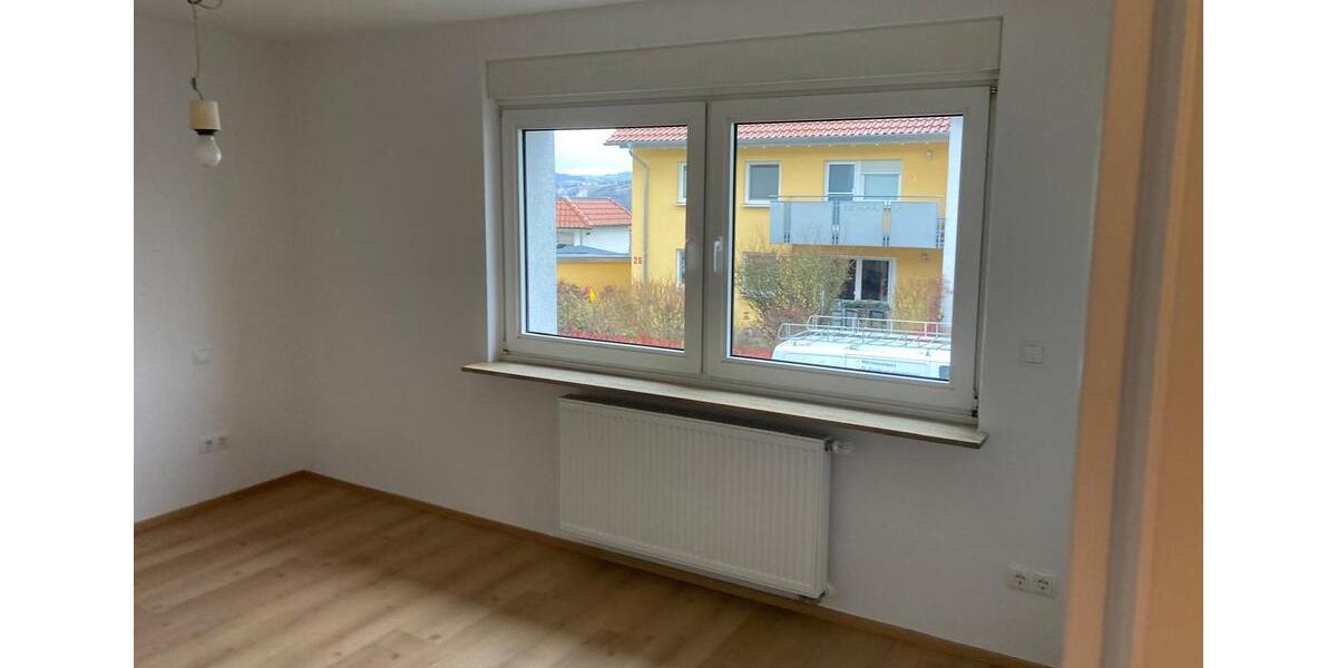 Erdgeschoßwohnung Lauda-Königshofen Königshofen - 3 Zimmer, 77 m&sup2;, 720&euro; | Angebot:26632293