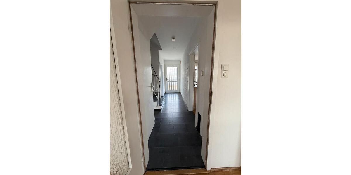 Reihenhaus Landsberg am Lech Ellighofen - 4 Zimmer, 115 m&sup2;, 1.850&euro; | Angebot:26609005