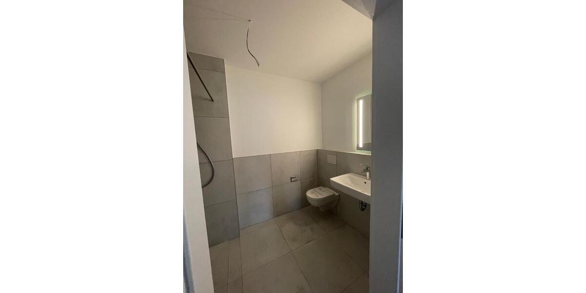 Dachgeschoßwohnung Münster Münster-Ost - 4 Zimmer, 93 m&sup2;, 1.298&euro; | Angebot:26532544