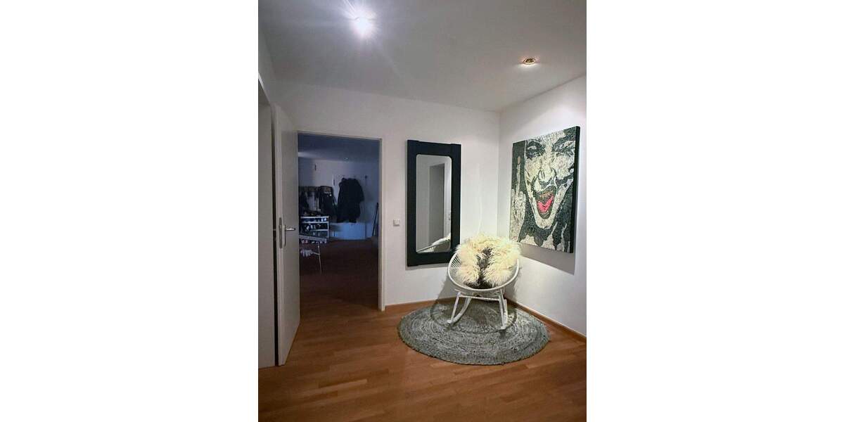 Etagenwohnung Nürnberg St Johannis - 4 Zimmer, 214 m&sup2;, 2.600&euro; | Angebot:24056652