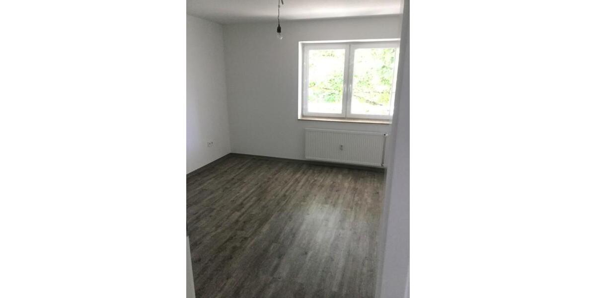 Erdgeschoßwohnung Bielefeld Mitte - 4 Zimmer, 84 m&sup2;, 882&euro; | Angebot:26486344