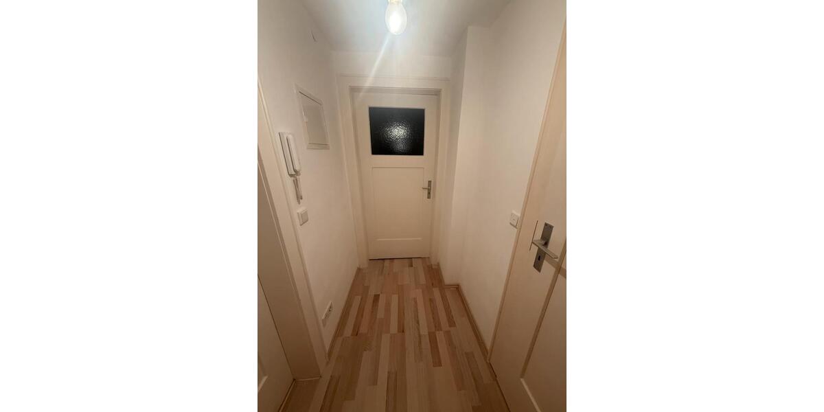 Dachgeschoßwohnung Weißenburg in Bayern - 2 Zimmer, 4 m&sup2;, 690&euro; | Angebot:24354131