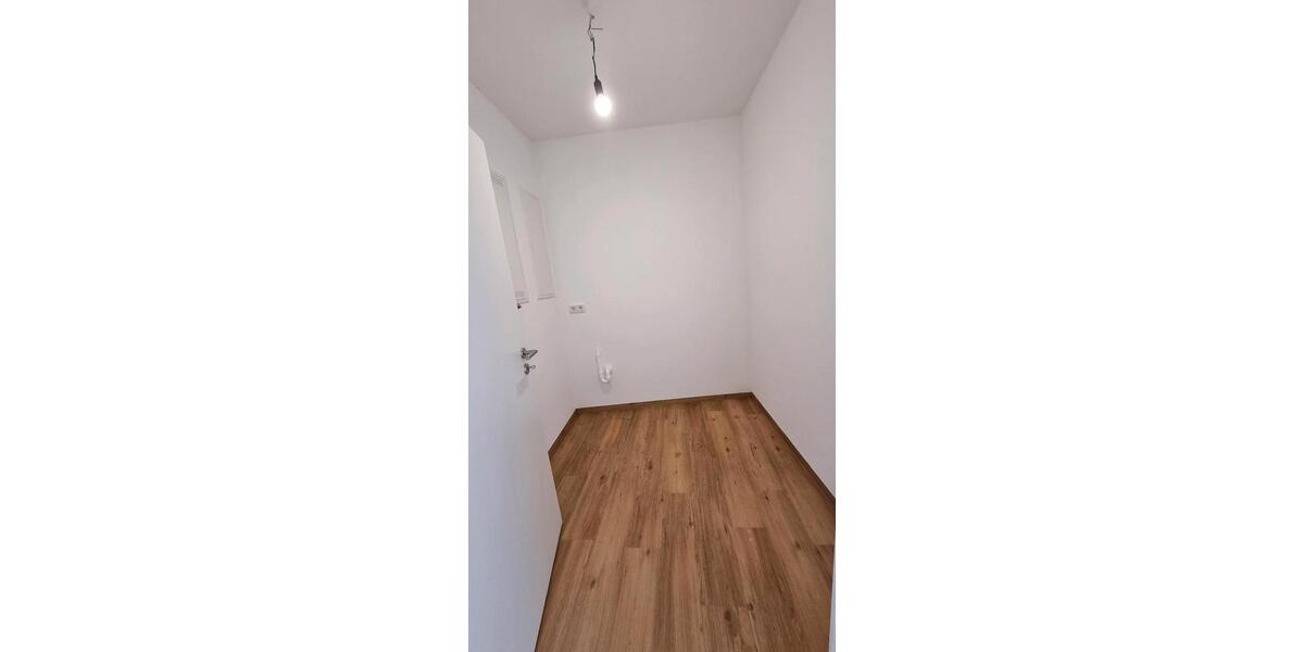 Erdgeschoßwohnung Mühldorf am Inn - 2 Zimmer, 80 m&sup2;, 1.050&euro; | Angebot:25135313