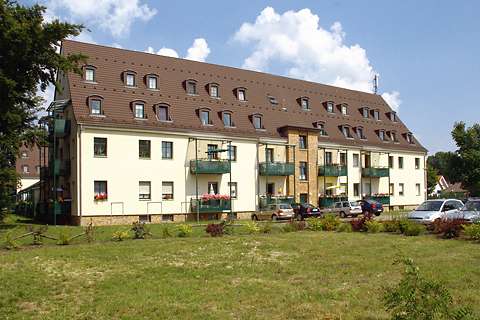 Etagenwohnung Dessau-Roßlau Roßlau - 2 Zimmer, 55 m&sup2;, 470&euro; | Angebot:27063825